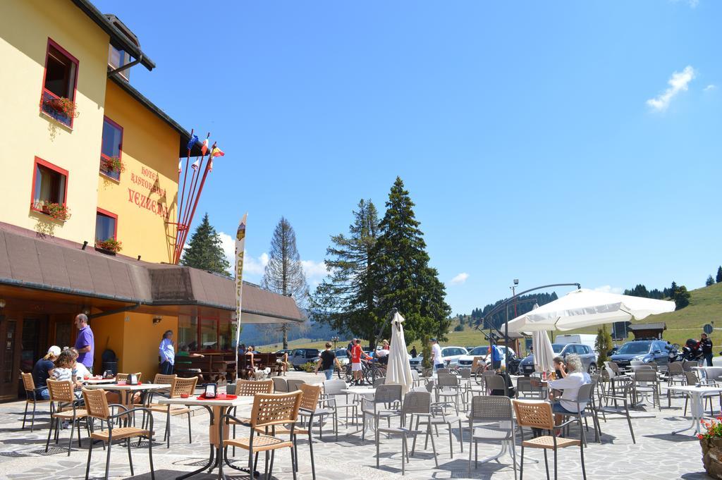 Hotel Vezzena Malga Postesina Εξωτερικό φωτογραφία